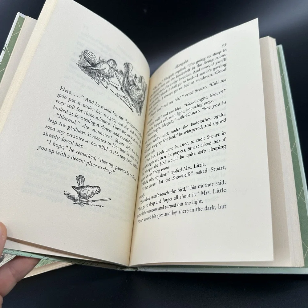 Stuart Little‎ 1945 White E. B. First Edition Early Printing with Dust Jacket